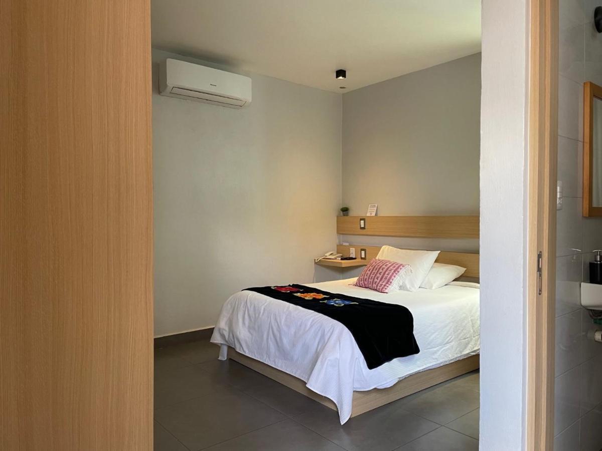 Maria Ines Hotel Suite San Agustin de las Juntas Exterior foto
