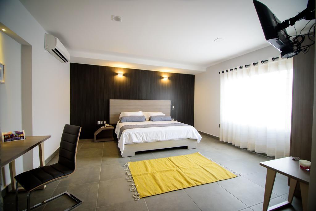 Maria Ines Hotel Suite San Agustin de las Juntas Exterior foto